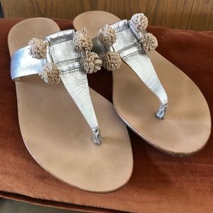 Loeffler Randal silver metallic flip flops